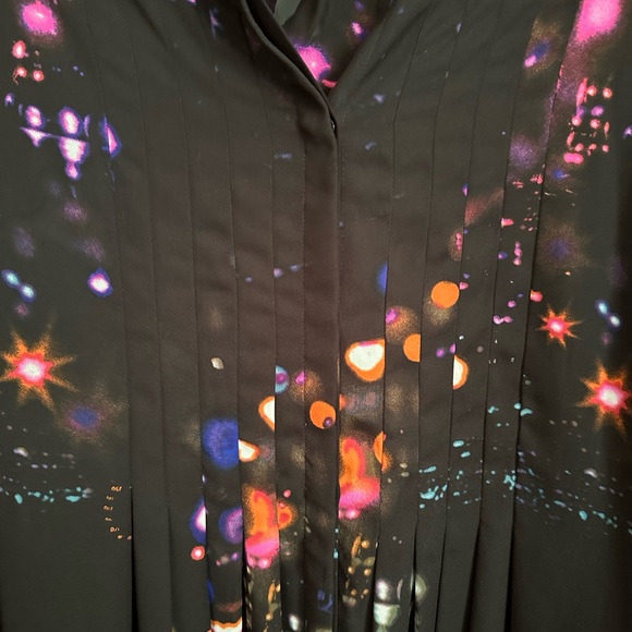 Melissa McCarthy Seven7 pin tuck tunic length blouse 1X EUC, long button sleeves - Picture 3 of 9